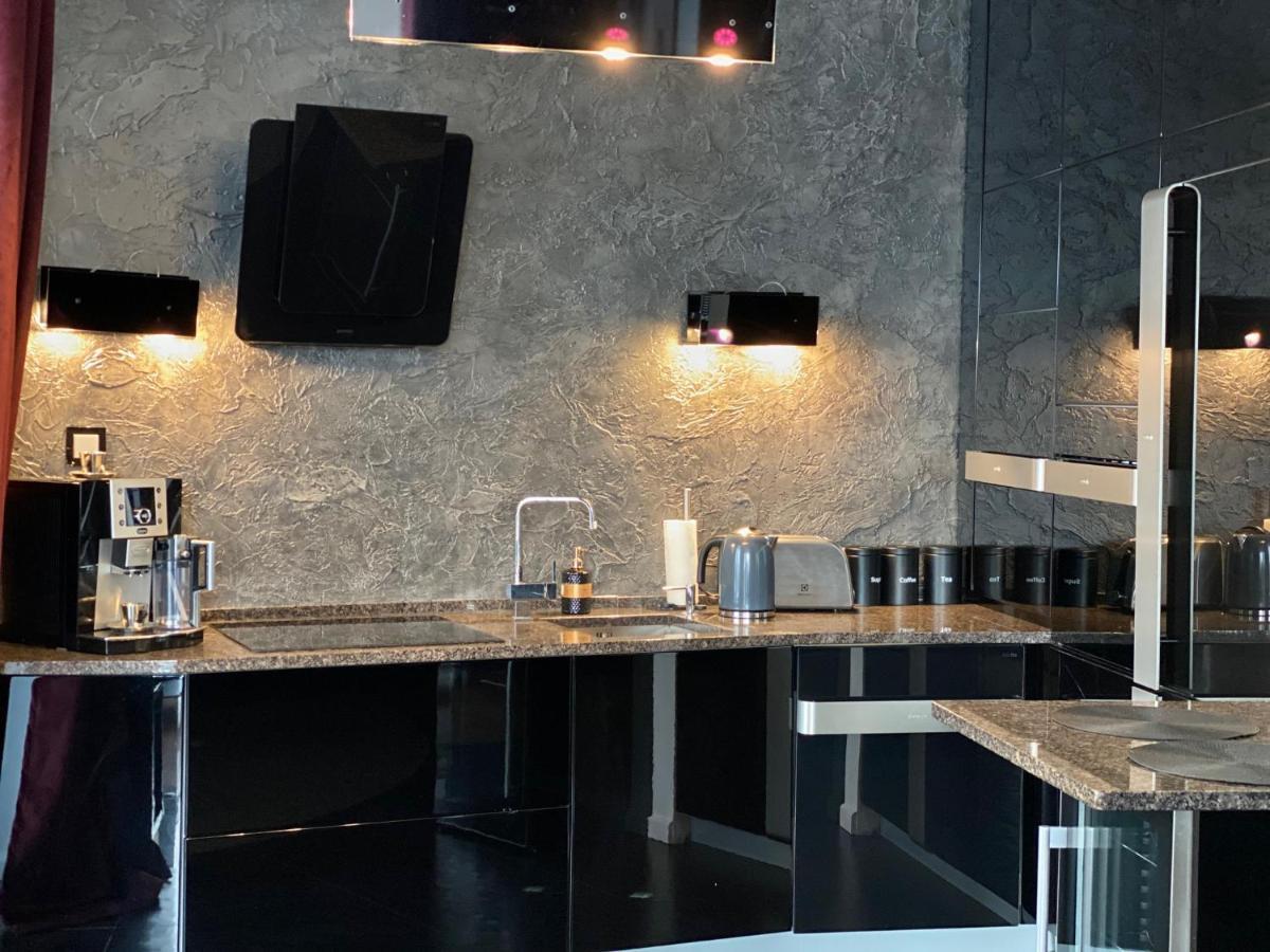 Family & Business Sauna Apartments Klonowa Nad Zalewem, Unikat Spa Kielce Eksteriør billede